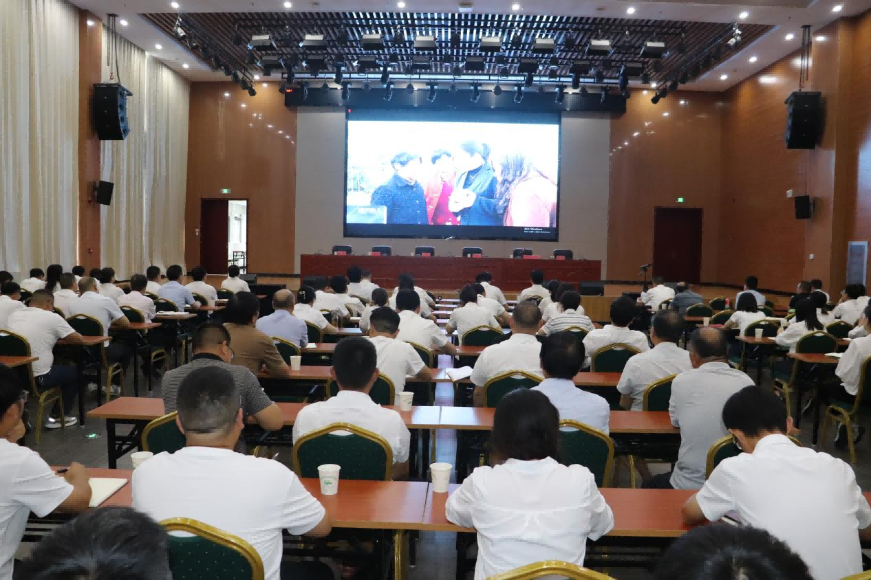 霍山國投集團召開慶祝中國共產黨成立103周年暨“七一”表彰大會