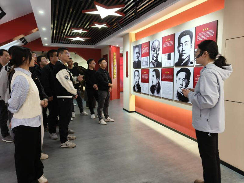 集團(tuán)紀(jì)委組織開展警示教育活動(dòng)